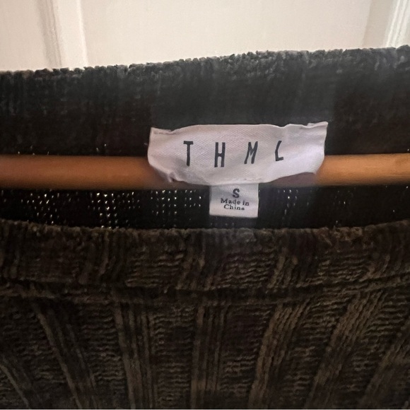 THML Chenille Velvet Bell Sleeve Sweater Top, Anthropologie, size small - Picture 5 of 10